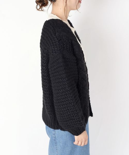 Khaju（カージュ）の「Khaju:ハンドケーブルニットカーディガン◇（カーディガン/ボレロ・レディース・ブラック/オフホワイト/ピンク系その他・ONE SIZE）」の8枚目の写真