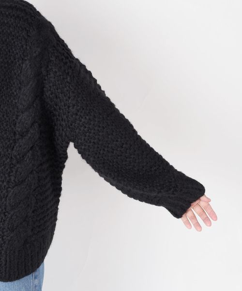 Khaju（カージュ）の「Khaju:ハンドケーブルニットカーディガン◇（カーディガン/ボレロ・レディース・ブラック/オフホワイト/ピンク系その他・ONE SIZE）」の11枚目の写真