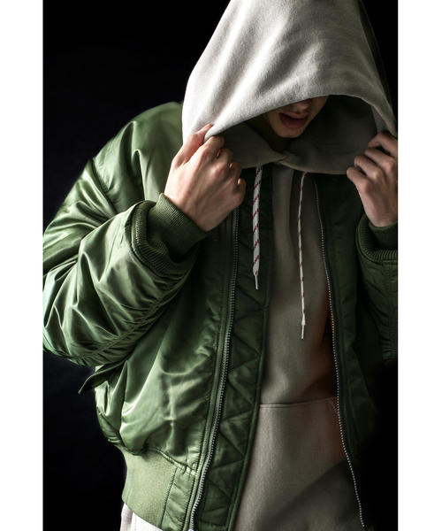 Alpha Industries（アルファインダストリーズ）の「＜ALPHA INDUSTRIES＞ MA-1 BLOOD CHIT/ブルゾン（MA-1・メンズ・ブラック/オリーブ・MEDIUM/X-LARGE/LARGE）」の12枚目の写真