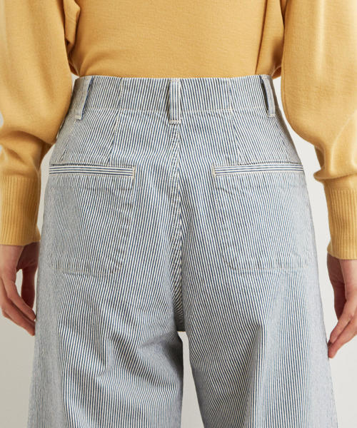 green label relaxing（グリーンレーベルリラクシング）の「SC ワイド ストレート デニム パンツ ◆（デニムパンツ・レディース・ホワイト/ネイビー・38/36）」の10枚目の写真