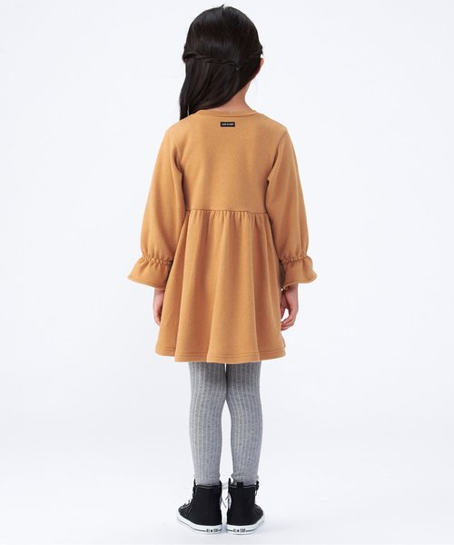 BREEZE(ブリーズ)の「ギャザー切替カットワンピース(ワンピース・キッズ・キャメル/チャコール/ピンク・120/130/140/90/100/110/80)」の4枚目の写真