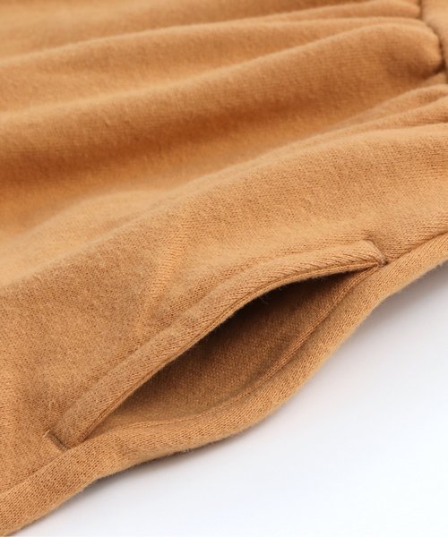 BREEZE(ブリーズ)の「ギャザー切替カットワンピース(ワンピース・キッズ・キャメル/チャコール/ピンク・120/130/140/90/100/110/80)」の8枚目の写真
