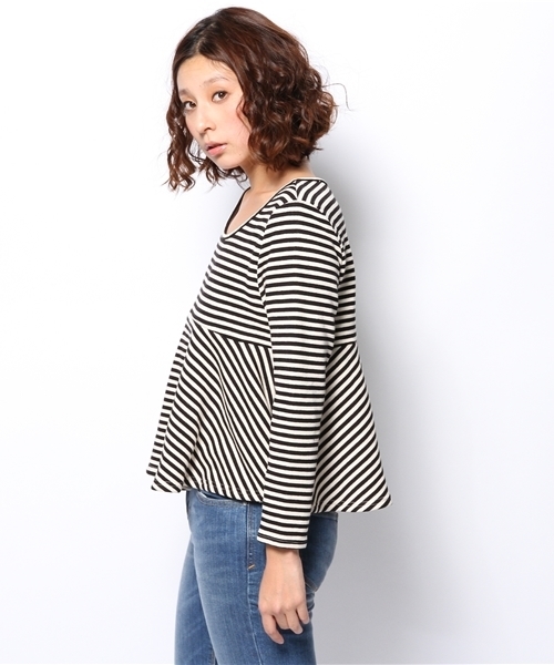 Khaju（カージュ）の「★★Khaju:ボーダーフレアヘムプルオーバー（Tシャツ/カットソー・レディース・ブラック/ブルー・ONE SIZE）」の4枚目の写真