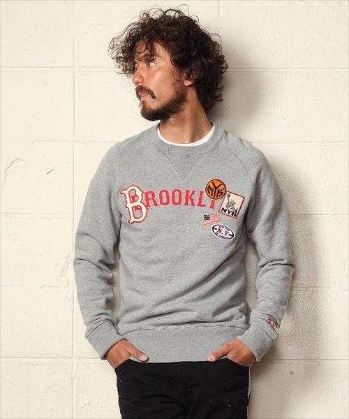 TMT（ティーエムティー）の「【SNOW MAN 佐久間大介さん着用】VINTAGE FRENCH TERRY PULLOVER（BROOKLYN）（スウェット・メンズ・ブラック/ベージュ/トップグレー・SMALL/MEDIUM/LARGE/X-LARGE/XX-LARGE）」の3枚目の写真
