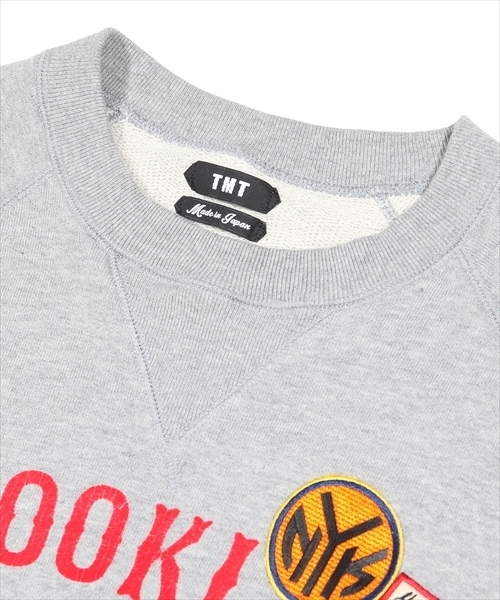 TMT（ティーエムティー）の「【SNOW MAN 佐久間大介さん着用】VINTAGE FRENCH TERRY PULLOVER（BROOKLYN）（スウェット・メンズ・ブラック/ベージュ/トップグレー・SMALL/MEDIUM/LARGE/X-LARGE/XX-LARGE）」の13枚目の写真