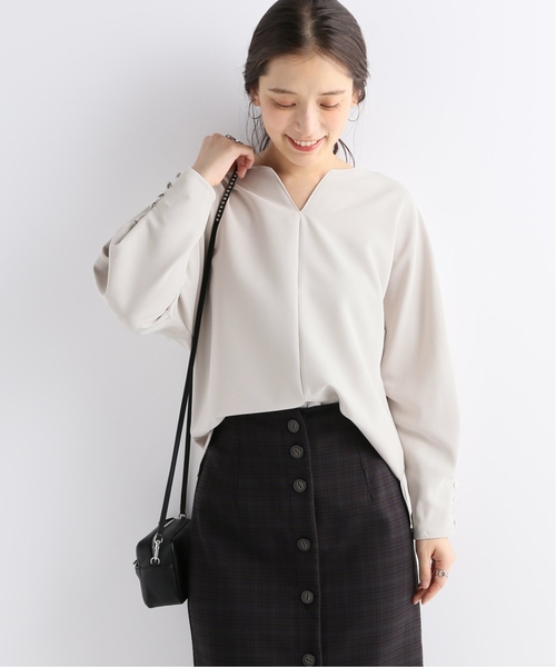 B.C STOCK（ベーセーストック）の「ダブルクロスドルマンブラウス（シャツ/ブラウス・レディース・ブラック/キャメル/ベージュ・FREE）」の2枚目の写真