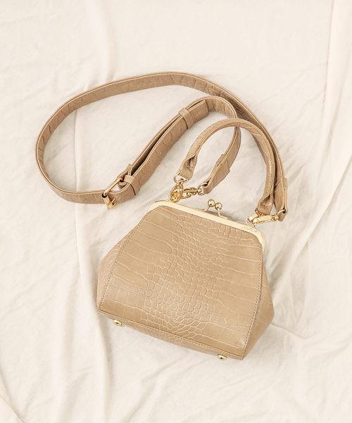 natural couture（ナチュラルクチュール）の「２ＷＡＹクロコガマ口バッグ（ショルダーバッグ・レディース・ブラック/ベージュ/ブラウン・FREE）」の3枚目の写真