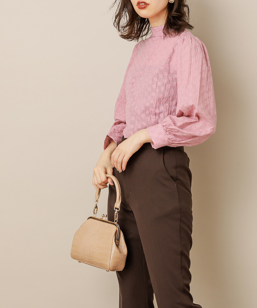 natural couture（ナチュラルクチュール）の「２ＷＡＹクロコガマ口バッグ（ショルダーバッグ・レディース・ブラック/ベージュ/ブラウン・FREE）」の6枚目の写真