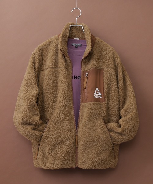 GERRY（ジェリー）の「GERRY×MONO-MART / ジェリー 別注 シープボアフリース スタンドブルゾン（ブルゾン・メンズ・ブラック×レッド/ナチュラル/ダークベージュ/キャメル・M/L/XL）」の3枚目の写真