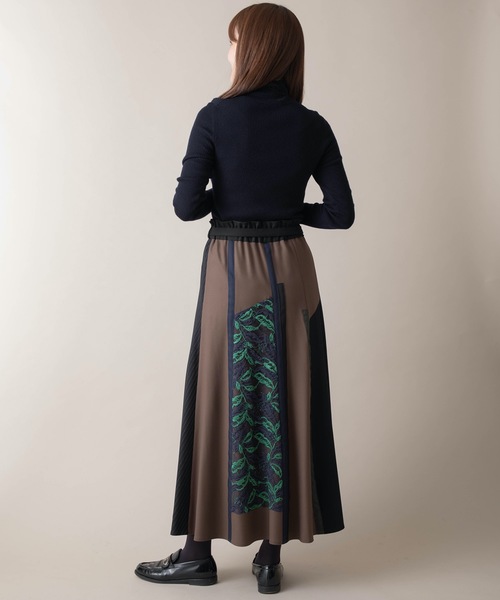 miniyu（ミニュウ）の「La SRIC/テープ＋レースフレアスカート（スカート・レディース・ベージュ/カーキ・38）」の19枚目の写真