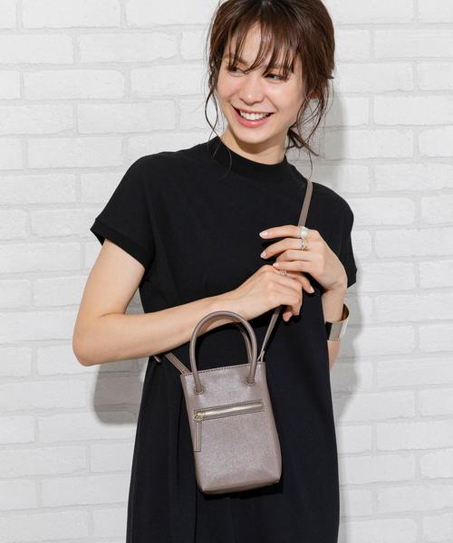 coen（コーエン）の「【WEB限定】ミニスクエアバッグ（ミニバッグ/ポシェット）（ショルダーバッグ・レディース・ホワイト/ブラック/モカ/ベージュ/コバルトブルー/イエロー/オレンジ・FREE）」の14枚目の写真