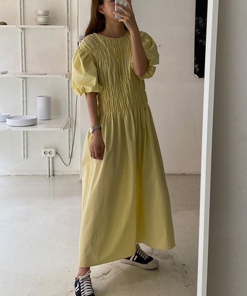 Jewelobe（ジュエローブ）の「シャーリングボリュームワンピース（ワンピース・レディース・キナリ/イエロー/ブラック・FREE）」の10枚目の写真