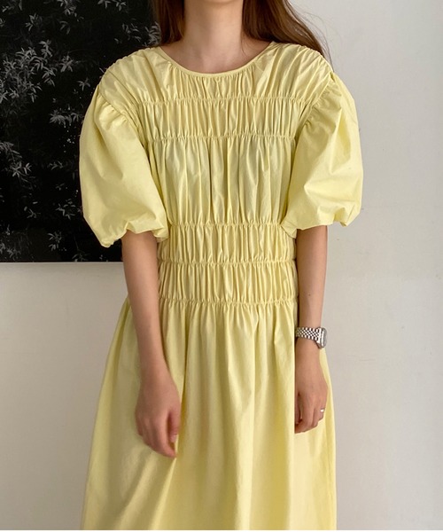Jewelobe（ジュエローブ）の「シャーリングボリュームワンピース（ワンピース・レディース・キナリ/イエロー/ブラック・FREE）」の12枚目の写真