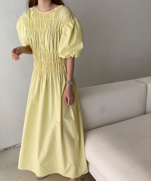 Jewelobe（ジュエローブ）の「シャーリングボリュームワンピース（ワンピース・レディース・キナリ/イエロー/ブラック・FREE）」の18枚目の写真