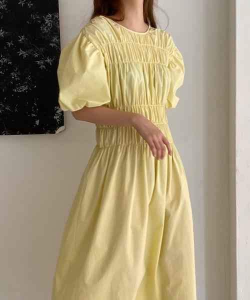 Jewelobe（ジュエローブ）の「シャーリングボリュームワンピース（ワンピース・レディース・キナリ/イエロー/ブラック・FREE）」の19枚目の写真