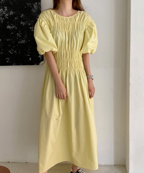 Jewelobe（ジュエローブ）の「シャーリングボリュームワンピース（ワンピース・レディース・キナリ/イエロー/ブラック・FREE）」の21枚目の写真