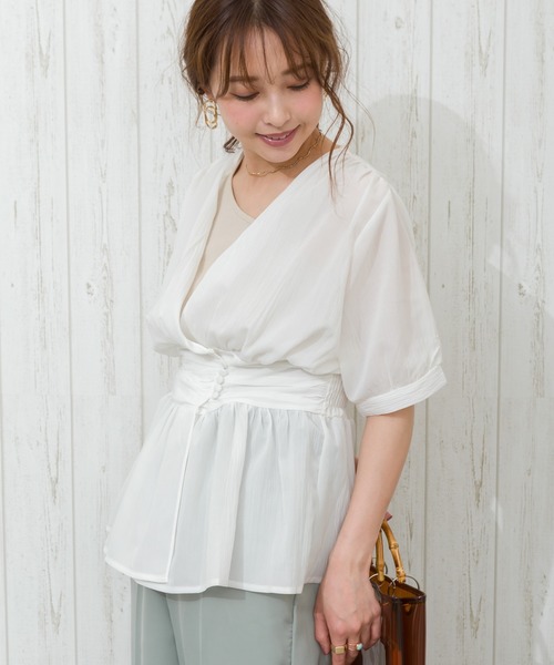 SpRay（スプレイ）の「【WEB限定】楊柳ペプラムカシュクールTOPS（シャツ/ブラウス・レディース・ホワイト/ブラック/サックスブルー/ミント・FREE）」の2枚目の写真