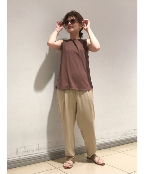 LAATO(ラート)の「BACK WRAP TOPS(Tシャツ/カットソー・レディース・ベージュ/ブラウン/イエロー・FREE)」の12枚目の写真