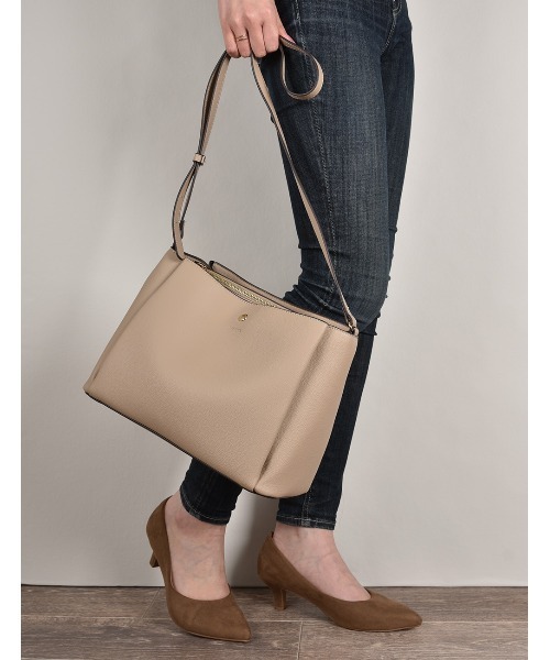 セール 抗菌フェイクレザーショルダーバッグ ショルダーバッグ Monica モニカ のファッション通販 Zozotown