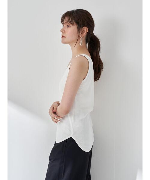 YECCA VECCA（イェッカヴェッカ）の「・裾ラウンドタンクトップ　＊（タンクトップ・レディース・オフホワイト/チャコールグレー/ライトベージュ・FREE）」の8枚目の写真