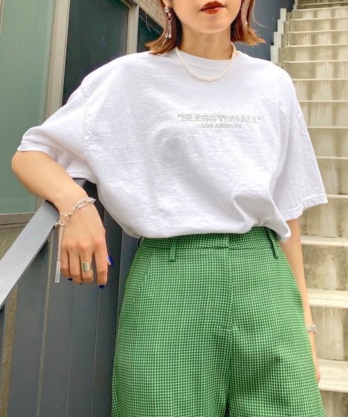 WHO'S WHO gallery（フーズフーギャラリー）の「【BLESS YOU/ブレスユー】ピグメント刺繍ロゴTEE（Tシャツ/カットソー・メンズ・ホワイト/アッシュグレー/ブラック/ネイビー/グリーン・FREE）」の2枚目の写真