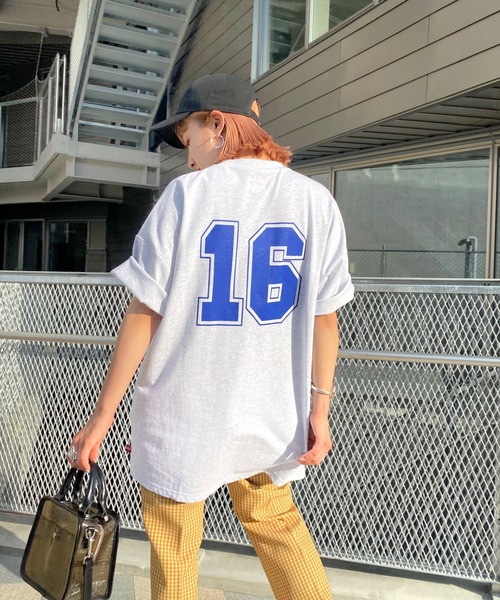 WHO'S WHO gallery（フーズフーギャラリー）の「【KOOKY'N/クーキー】ミニスタジアムTEE（Tシャツ/カットソー・メンズ・ホワイト/アッシュグレー/ブラック/ネイビー/ブルー/グリーン・FREE）」の11枚目の写真