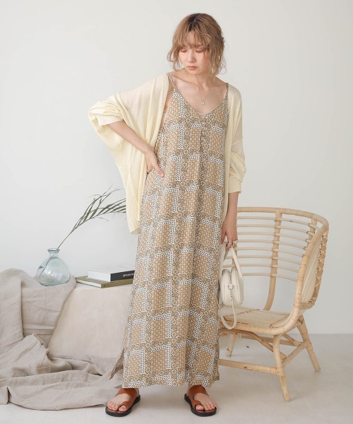 Bab（バブ）の「【WEB限定】パネルプリントキャミワンピース（ワンピース・レディース・ベージュ/ブラウン/ライトグリーン・38）」の7枚目の写真