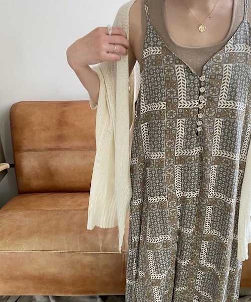 Bab（バブ）の「【WEB限定】パネルプリントキャミワンピース（ワンピース・レディース・ベージュ/ブラウン/ライトグリーン・38）」の6枚目の写真