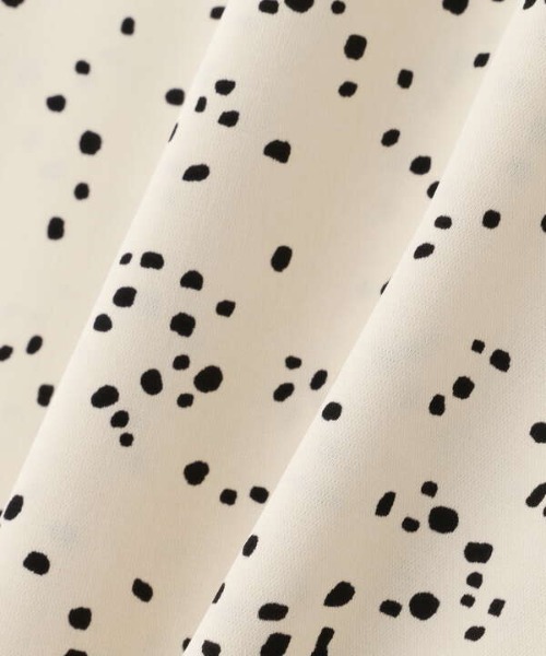 N.（N. Natural Beauty Basic）（エヌエヌナチュラルビューティーベーシック）の「【追加生産】◆ボウタイ風半袖ブラウス（シャツ/ブラウス・レディース・ベージュ/グリーン/ホワイト系1/ブラック系その他/ホワイト/ブラウン/ブルー・MEDIUM）」の16枚目の写真