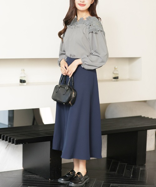 Amulet(アミュレット)の「肩レーストップス(シャツ/ブラウス・レディース・ホワイト/ブラック/ピンク/ネイビー/ベージュ/グレー/グリーン・M/L/XL)」の15枚目の写真