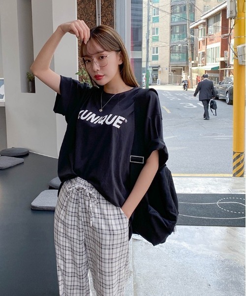 SONA(ソナ)の「SONYUNARA UNIQUEレトロプリント半袖Tシャツ(Tシャツ/カットソー・レディース・ブラック・FREE)」の2枚目の写真