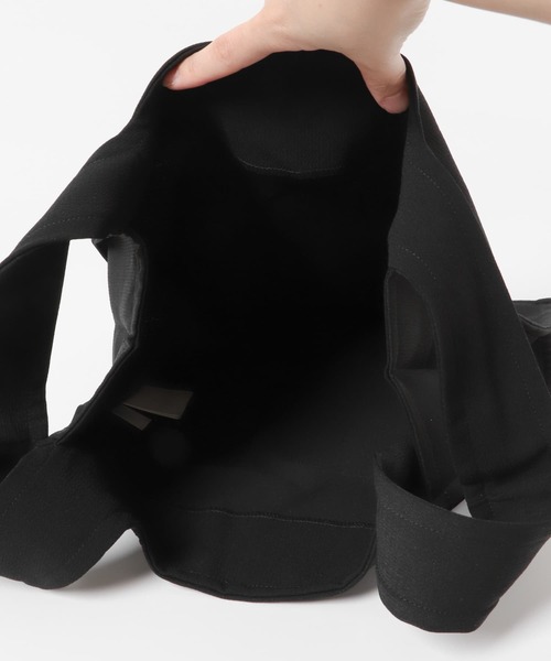 ITEMS URBANRESEARCH（アイテムズ アーバンリサーチ）の「ダブルクロス エコバッグ（トートバッグ・メンズ・ブラック・-）」の5枚目の写真