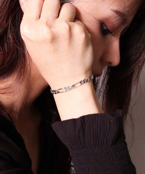 BAYBLO(ベイブロ)の「(EL)【ユニセックス】シルバー925 デザイン ブレスレット(ブレスレット・レディース・シルバー/シルバー系その他/シルバー系その他2/シルバー系その他3/シルバー系その他4/シルバー系その他5/シルバー系その他6/シルバー系その他7/ゴールド系その他2/ゴールド系その他3/シルバー系/シルバー系1・ONE SIZE)」の4枚目の写真