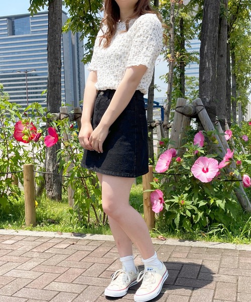 apres jour（アプレジュール）の「シャーリング花柄トップス【ZOZOTOWN限定アイテム】（シャツ/ブラウス・レディース・アイボリー/オフホワイト/その他/ホワイト系その他・フリー/X-LARGE）」の5枚目の写真