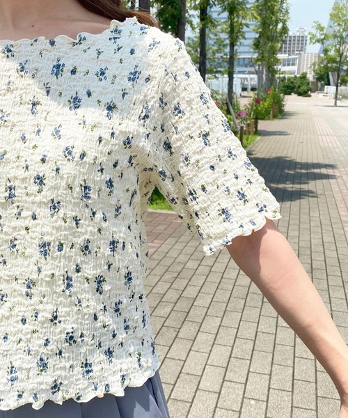 シャーリング花柄トップス【ZOZOTOWN限定アイテム】（シャツ/ブラウス