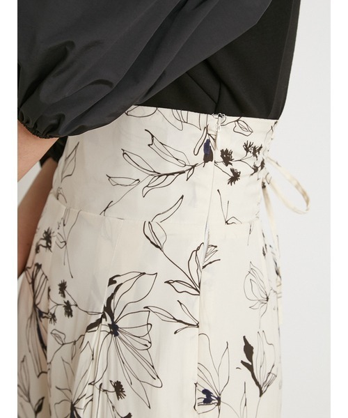 SNIDEL（スナイデル）の「スカートライクパンツ（その他パンツ・レディース・その他/ホワイト系その他/ブラック系その他・1/0）」の17枚目の写真