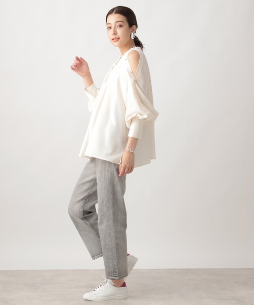 Ezick（エジック）の「ギャザーデザインブラウス（シャツ/ブラウス・レディース・オフホワイト/ブラック/キャメル・FREE）」の14枚目の写真