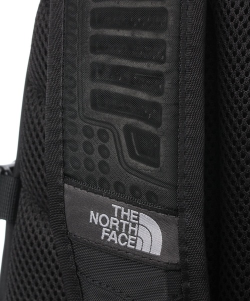 THE NORTH FACE(ザノースフェイス)の「【THE NORTH FACE(ザノースフェイス)】HOT SHOT(バックパック/リュック・メンズ・ブラック・FREE)」の12枚目の写真