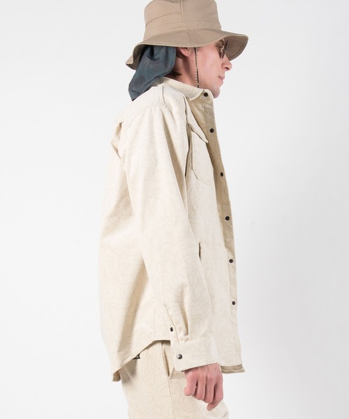 +phenix（プラスフェニックス）の「+phenix（プラスフェニックス）Stretch Corduroy Shirt（シャツ/ブラウス・メンズ・ブラック/オフホワイト/カーキ・S/M/L/XL/XXL）」の5枚目の写真