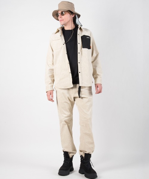 +phenix（プラスフェニックス）の「+phenix（プラスフェニックス）Stretch Corduroy Shirt（シャツ/ブラウス・メンズ・ブラック/オフホワイト/カーキ・S/M/L/XL/XXL）」の10枚目の写真