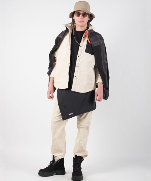 +phenix（プラスフェニックス）の「+phenix（プラスフェニックス）Stretch Corduroy Shirt（シャツ/ブラウス・メンズ・ブラック/オフホワイト/カーキ・S/M/L/XL/XXL）」の22枚目の写真