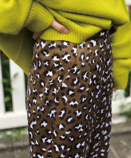 Banner Barrett（バナーバレット）の「オリジナルレオパードパンツ（その他パンツ・レディース・ブラウン/ライトピンク・38）」の7枚目の写真