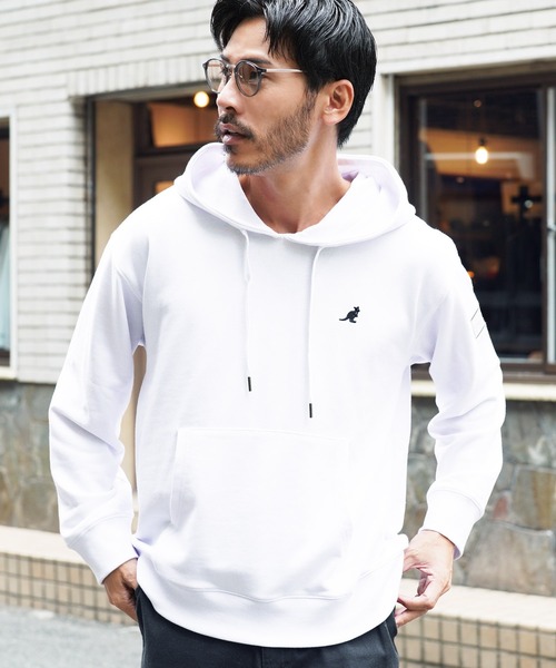 KANGOL（カンゴール）の「KANGOL カンゴール /ブランド別注 ビッグシルエット オーバーサイズ ロゴ刺繍 プルオーバー フーディー スウェット パーカー（パーカー・メンズ・ホワイト系その他3/ブルー系その他/ベージュ系その他2/ホワイト系その他/ホワイト×ブラック/ブラック系その他3/ベージュ系その他/ブラック系その他2/ブルー系その他3/ブラック×ホワイト/ホワイト系その他2/ブラック系その他/ブルー系その他2/ベージュ系その他3/ホワイト系その他4/ブラック系その他5/ホワイト系その他5/ブラック系その他4・LARGE/MEDIUM/SMALL/X-LARGE）」の7枚目の写真