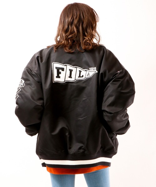 FILA（フィラ）の「【FILA】ナイロン オーバーシルエット スタジャン