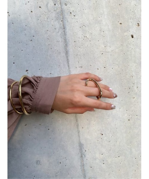 MOUSSY(マウジー)の「LINE バングル(バングル/リストバンド・レディース・シルバー/ゴールド・FREE)」の12枚目の写真