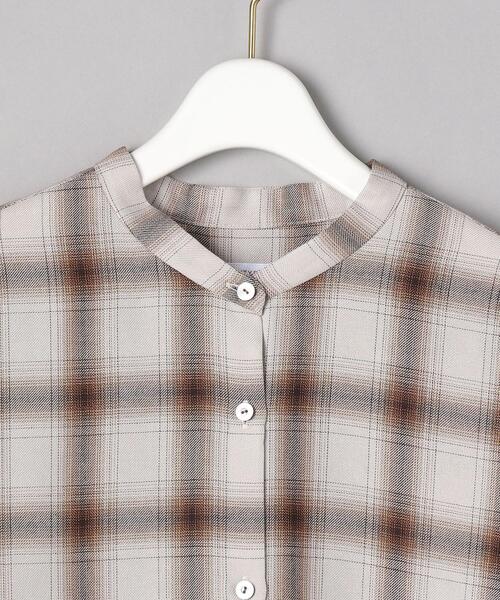 BEAUTY&YOUTH UNITED ARROWS（ビューティーアンドユースユナイテッドアローズ）の「BY レーヨンポリエステル バンドカラーシャツ -ウォッシャブル-◆（シャツ/ブラウス・レディース・オフホワイト/モカ/その他1・FREE）」の13枚目の写真