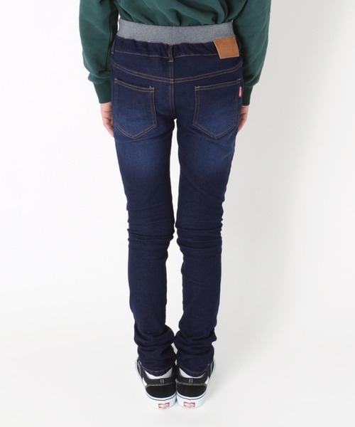 GLAZOS（グラソス）の「[スキニー]裏起毛デニムストレッチ・ウエストリブパンツ（デニムパンツ・キッズ・インディゴブルー/ブルー・130cm/140cm/150cm/160cm/170cm）」の8枚目の写真