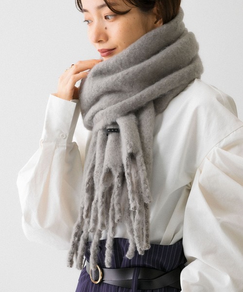 KBF(ケイビーエフ)の「BIGフリンジストール(ストール/ショール・レディース・ベージュ/アイボリー/グレー・ONE)」の6枚目の写真