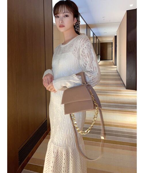 RESEXXY（リゼクシー）の「モヘアライクニットワンピース（ワンピース・レディース・ベージュ/ブラウン/オフホワイト・FREE）」の17枚目の写真