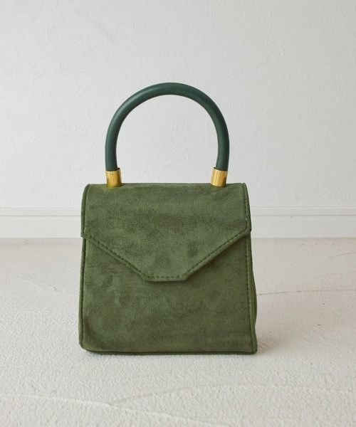 tukn.（トゥクン）の「お上品にころんと。スエードハンドバッグ（ショルダーバッグ・レディース・グリーン/ブラウン/キャメル・FREE）」の16枚目の写真